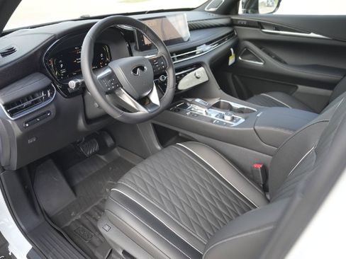 New 2026 INFINITI QX60 Autograph w/ Dark Cargo Package image 6