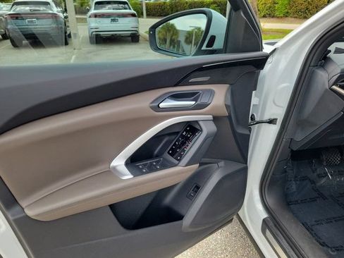 Certified 2025 Audi Q5 Premium w/ Premium Plus AWD/4WD image 18