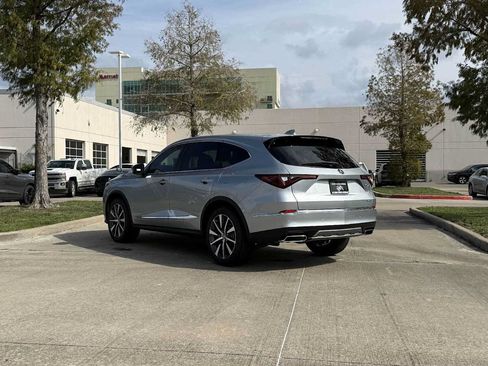 Certified 2026 Acura MDX w/ Technology Package AWD/4WD image 4