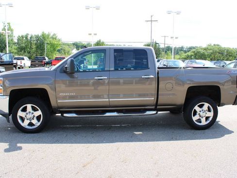 Used 2015 Chevrolet Silverado 2500 LTZ w/ Duramax Plus Package AWD/4WD image 30