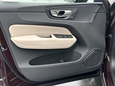 New 2026 Volvo XC60 B5 Core w/ Climate Package image 11