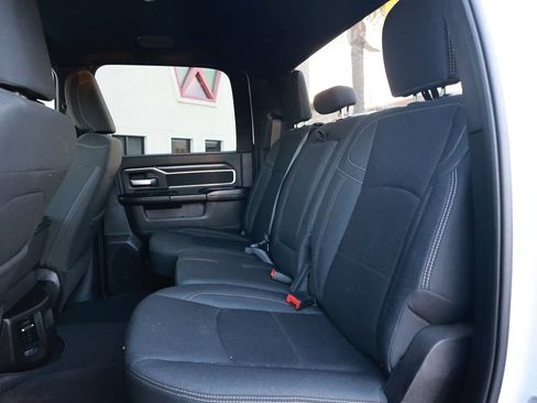 Used 2025 RAM 2500 Big Horn AWD/4WD image 33