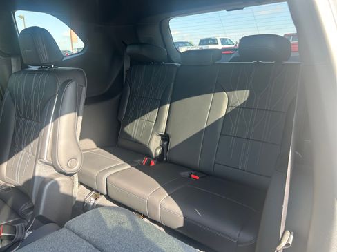 New 2026 Buick Enclave Avenir w/ Super Cruise Package image 25