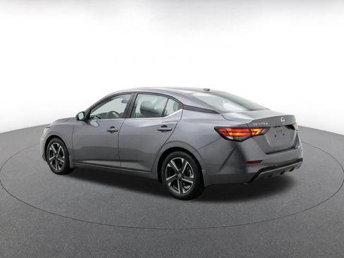 Used 2025 Nissan Sentra SV FWD image 7