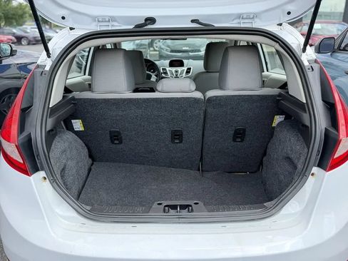 Used 2012 Ford Fiesta SE FWD image 20
