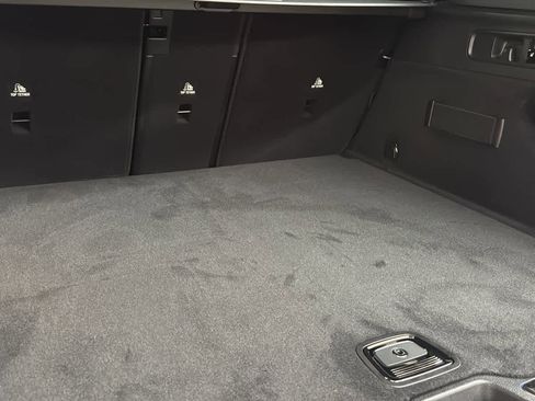 New 2026 Mercedes-Benz GLC 300 4MATIC image 30