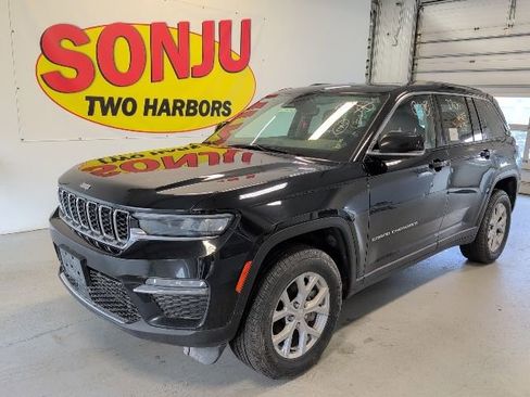 Used 2023 Jeep Grand Cherokee Limited AWD/4WD image 1