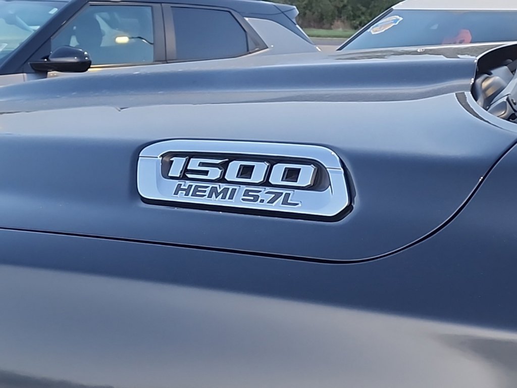 Used 2019 RAM 1500 Big Horn AWD/4WD image 2