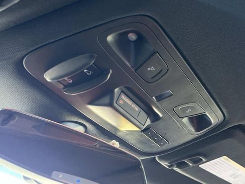 Used 2018 Chevrolet Camaro LT w/ Hot Wheels Edition image 29