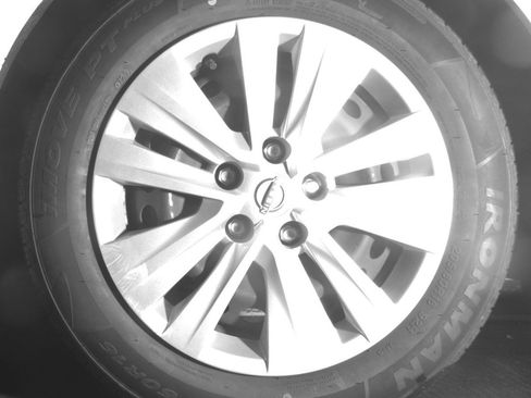 Used 2025 Nissan Sentra S FWD image 12