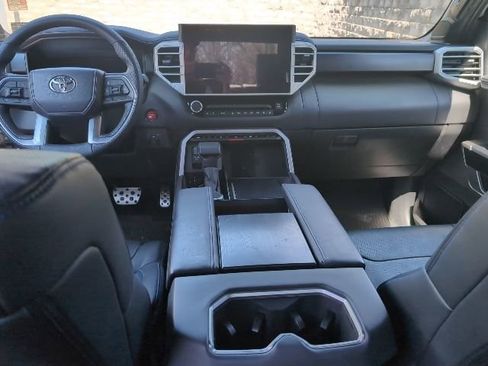 Used 2025 Toyota Tundra Platinum w/ TRD Off-Road Package AWD/4WD image 23