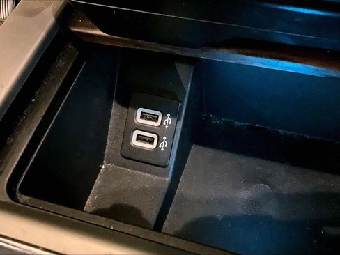 Used 2019 Ford F150 Lariat w/ Equipment Group 502A Luxury image 31