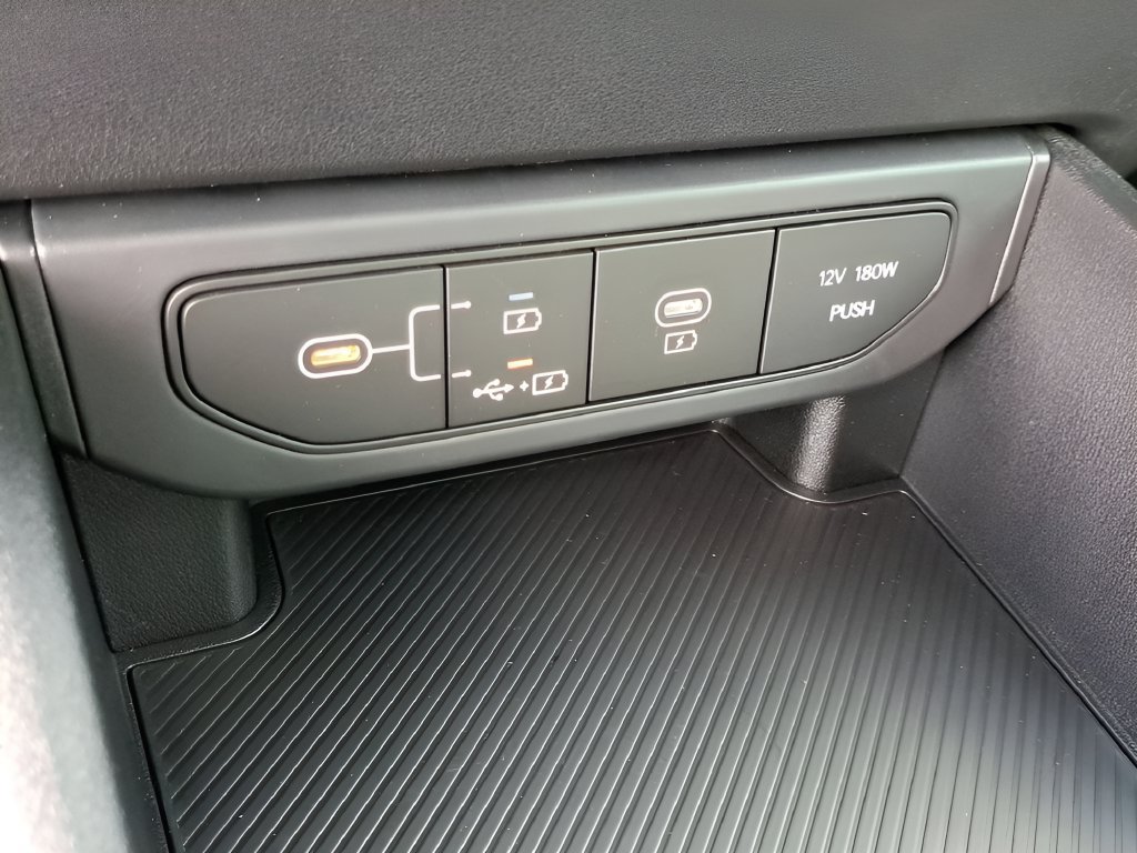 Used 2025 Kia K4 FWD image 24