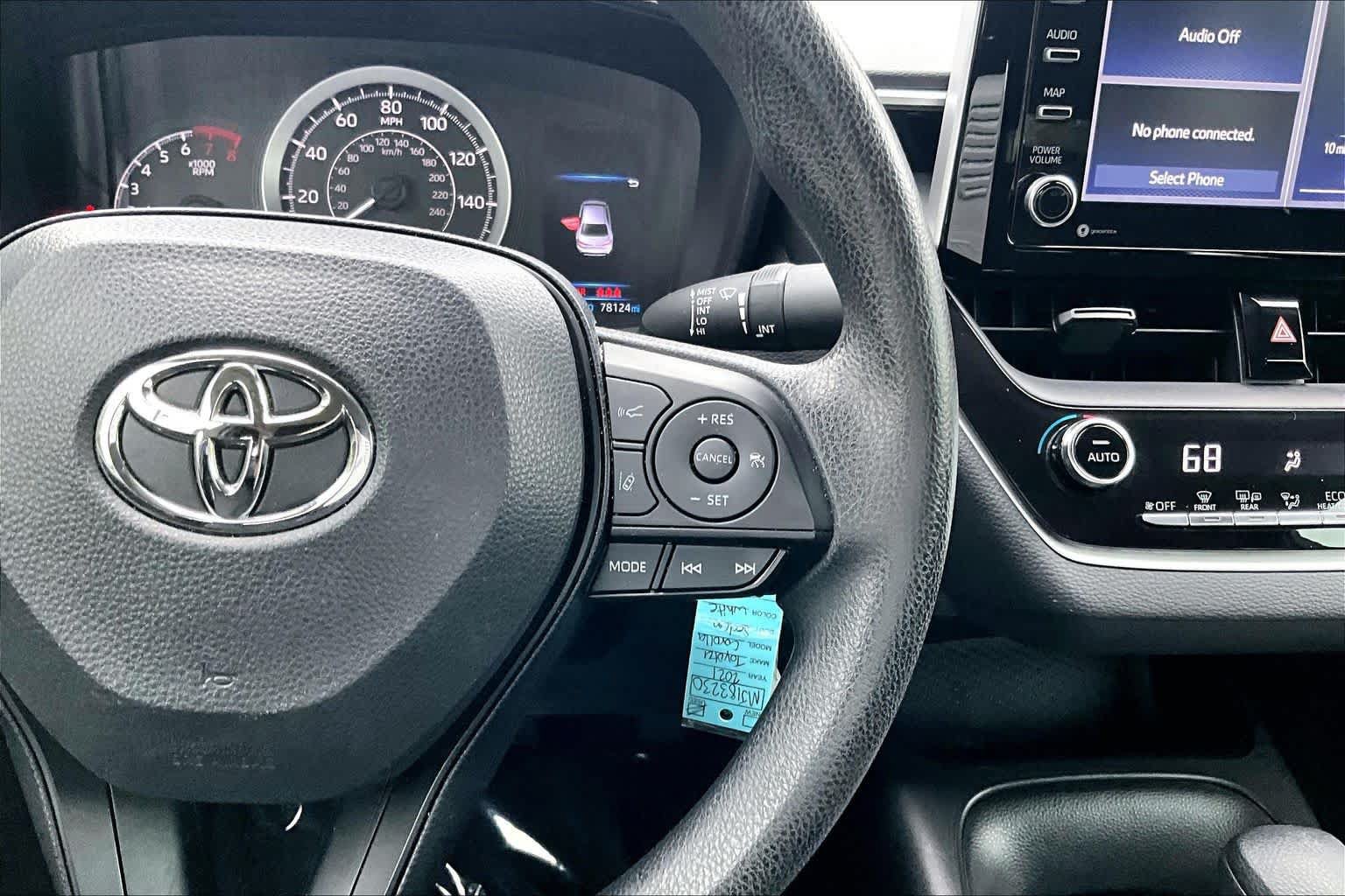 Certified 2021 Toyota Corolla LE FWD image 25