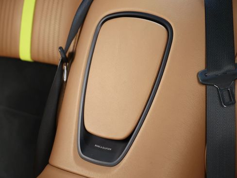 Used 2020 Aston Martin DB11 AMR image 43