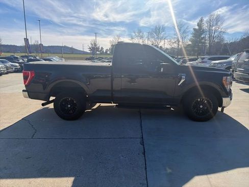 Used 2021 Ford F150 XLT w/ Equipment Group 301A Mid image 11