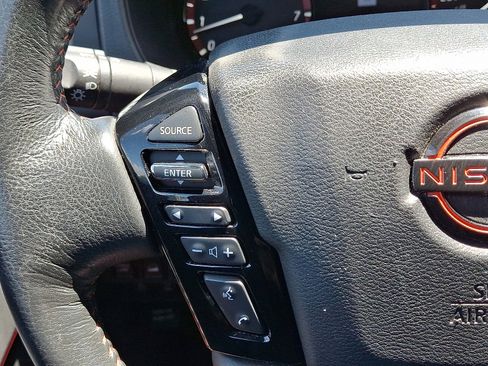 Used 2023 Nissan Frontier PRO-4X w/ Pro Convenience Package image 21