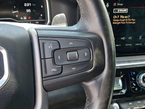 Used 2024 GMC Sierra 1500 Denali w/ Technology Package AWD/4WD image 14
