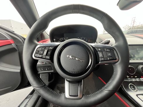 Used 2024 Jaguar F-TYPE R-Dynamic image 21