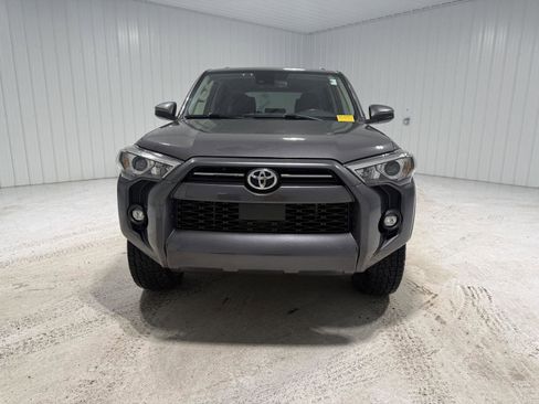 Used 2021 Toyota 4Runner SR5 image 2