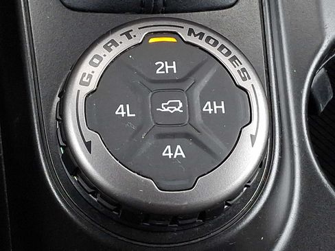 Certified 2023 Ford Bronco Outer Banks w/ Sasquatch Package AWD/4WD image 25