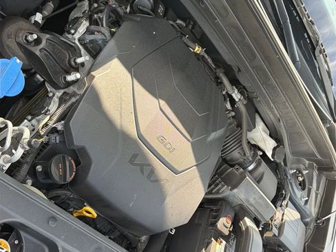 Used 2022 Kia Telluride S FWD image 54