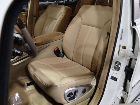 Used 2012 Mercedes-Benz GL 450 4MATIC w/ Premium 2 Pkg image 36