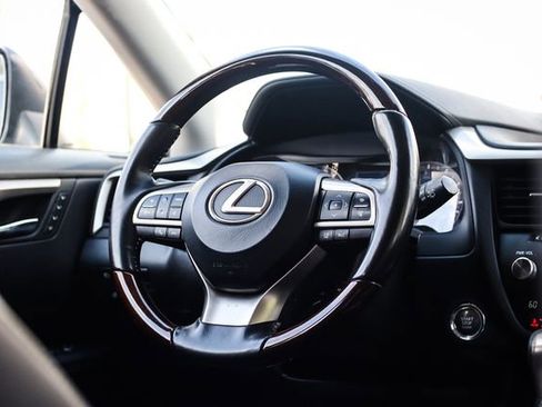 Used 2019 Lexus RX 350L AWD image 21