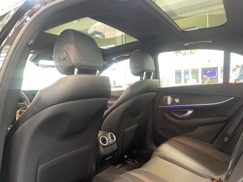 Used 2022 Mercedes-Benz E 350 4MATIC image 13