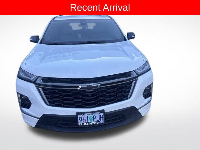Used 2023 Chevrolet Traverse Premier w/ LPO, Cargo Package AWD/4WD image 5