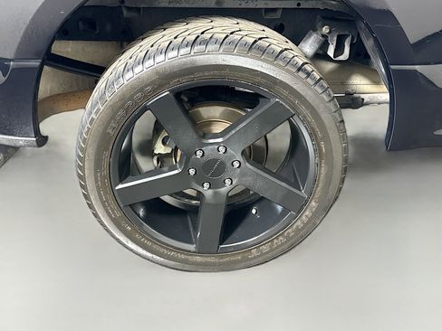 Used 2017 Ford F150 XLT RWD image 30