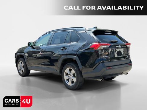 Used 2023 Toyota RAV4 XLE FWD image 5