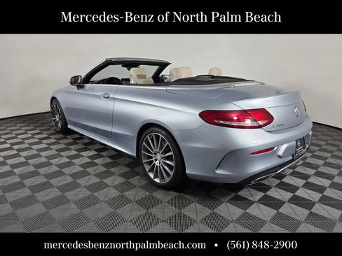 Used 2017 Mercedes-Benz C 300 Cabriolet image 4