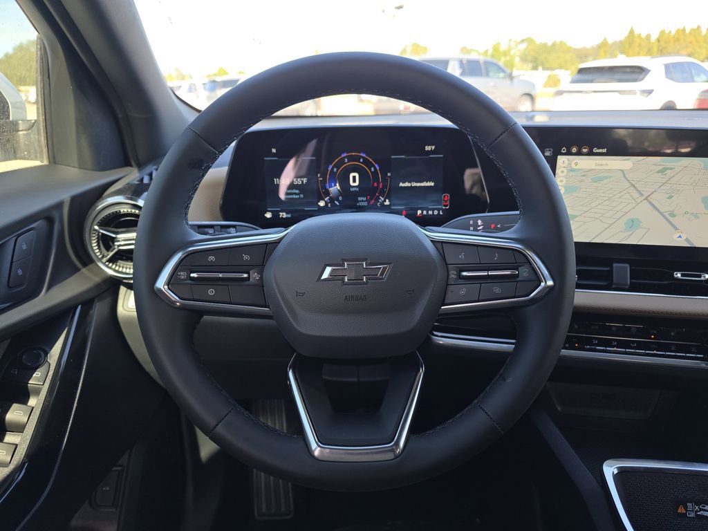 Used 2026 Chevrolet Equinox ACTIV FWD image 13