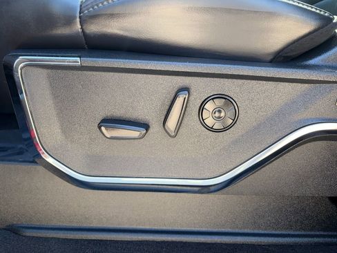 Used 2025 Ford F250 Platinum w/ FX4 Off-Road Package image 21