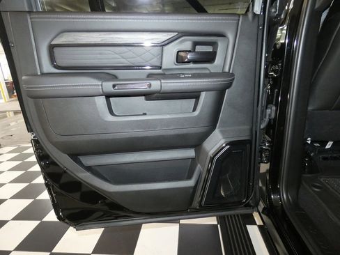 New 2026 RAM 3500 Limited image 32