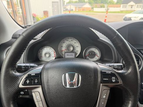 Used 2014 Honda Pilot Touring image 8
