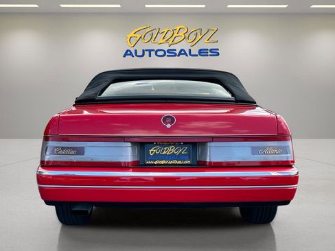 Used 1989 Cadillac Allante image 5
