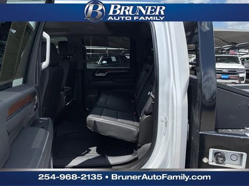 Used 2024 GMC Sierra 3500 Denali w/ Denali Reserve Package image 13