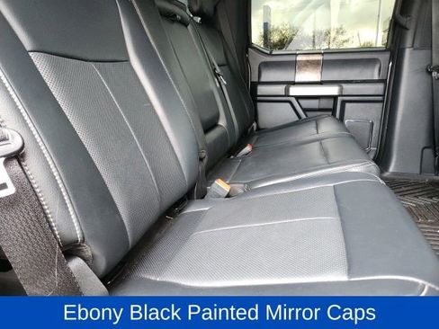 Used 2022 Ford F250 Lariat w/ Black Appearance Package image 15