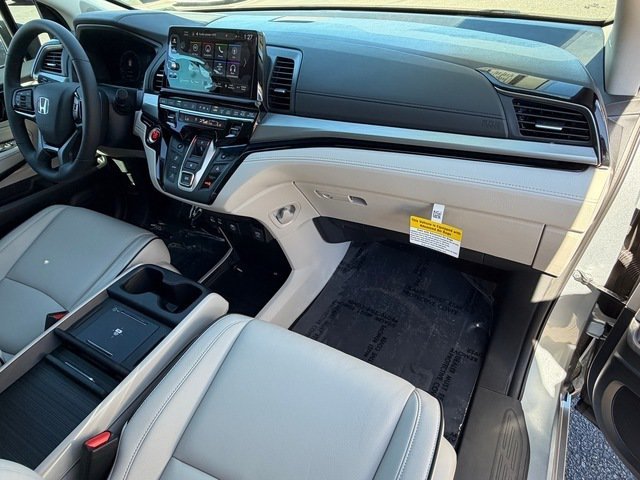 New 2027 Honda Odyssey Touring image 11
