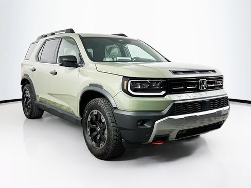 Used 2026 Honda Passport TrailSport Elite image 2