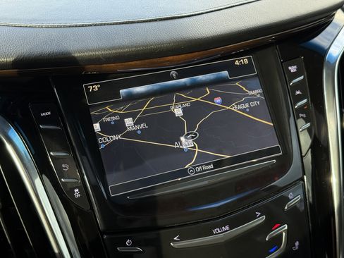 Used 2017 Cadillac Escalade Premium Luxury image 23