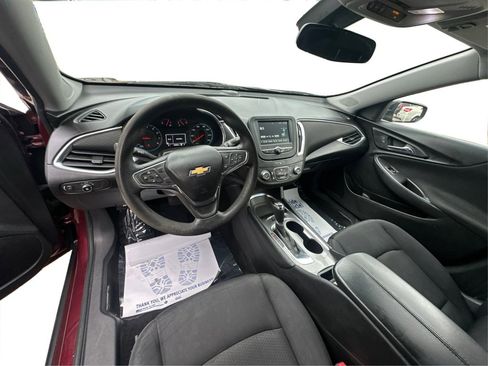 Used 2016 Chevrolet Malibu LT image 33