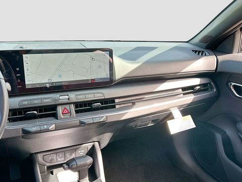 New 2025 Kia K4 GT-Line image 25