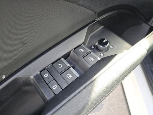 Used 2023 Audi Q4 e-tron Premium Plus image 30