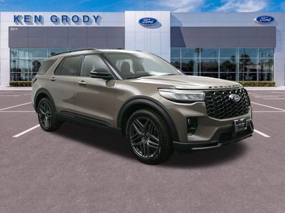 New 2026 Ford Explorer ST-Line w/ ST-Line Street Pack