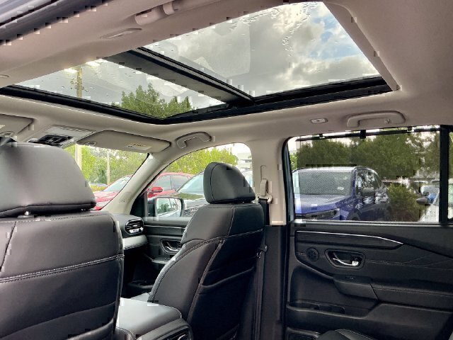 New 2026 Honda Pilot Touring image 27
