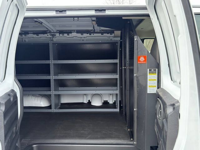 New 2026 GMC Savana 2500 w/ Driver Convenience Package RWD image 12