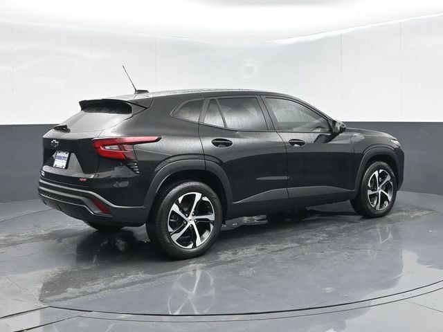 Used 2024 Chevrolet Trax RS w/ Driver Confidence Package FWD image 8